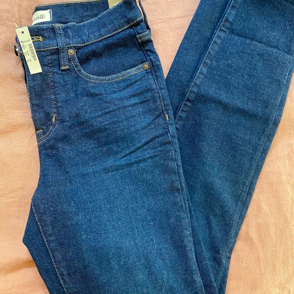 MADEWELL BRAND NEW 9" MID-RISE SKINNY SZ. 26